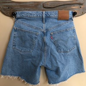 Levi’s 501 Jean shorts size 27